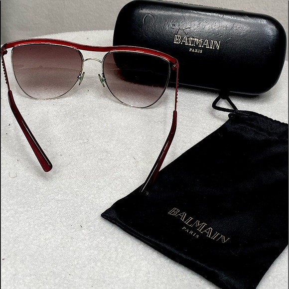BALMAIN ♥️ RED STUDDED SUNGLASSES - Picture 2 of 7